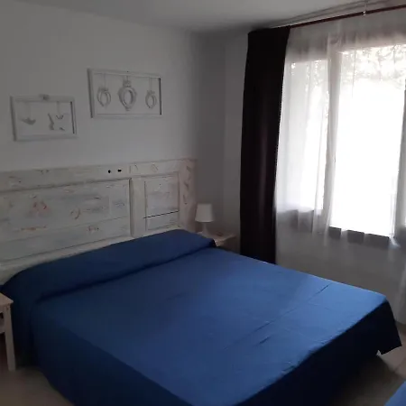 La Casa Di Adi Apartment *
