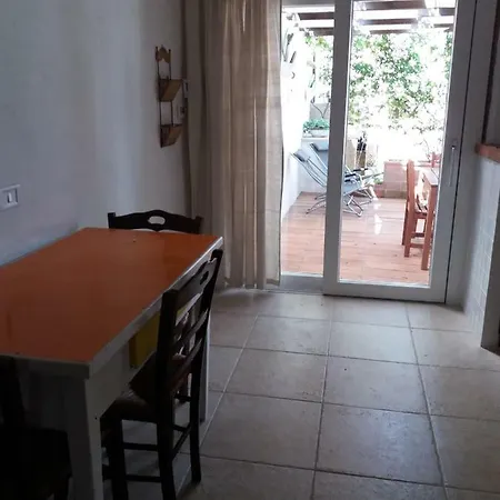 La Casa Di Adi Apartment